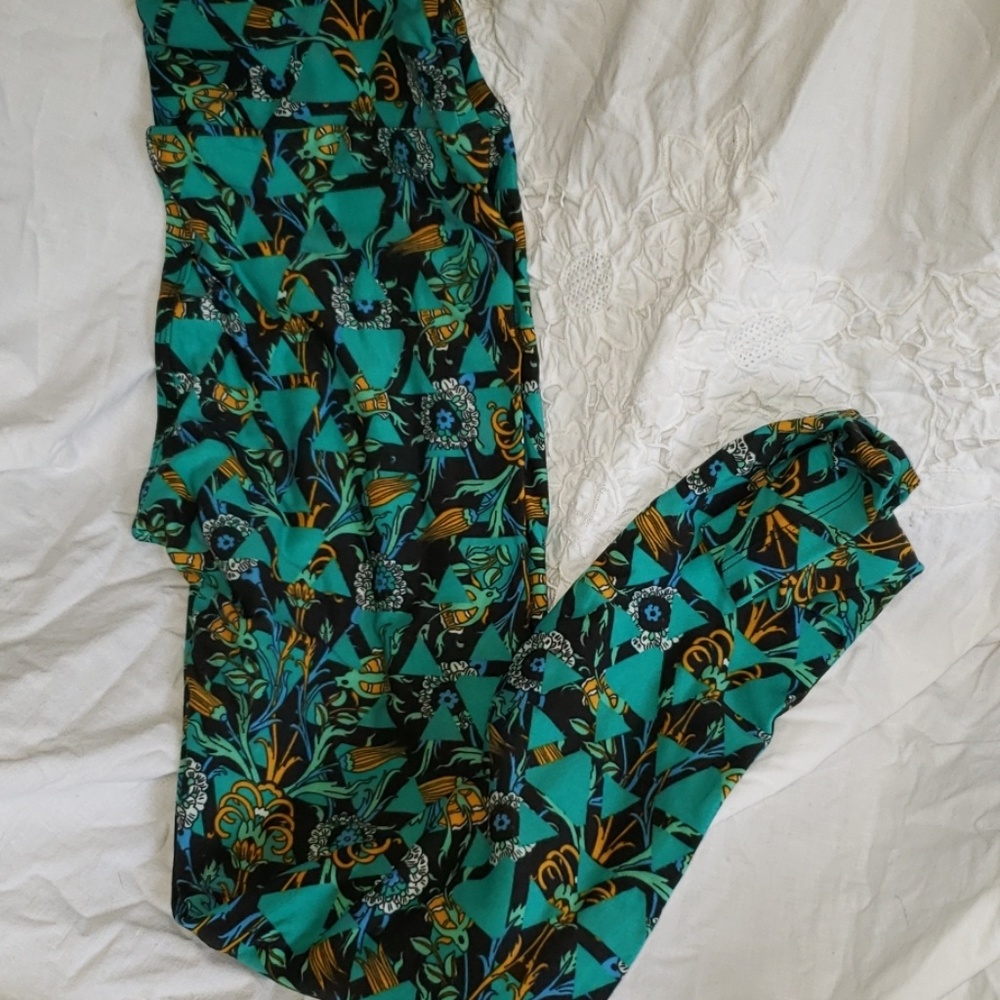 OS Lularoe leggings